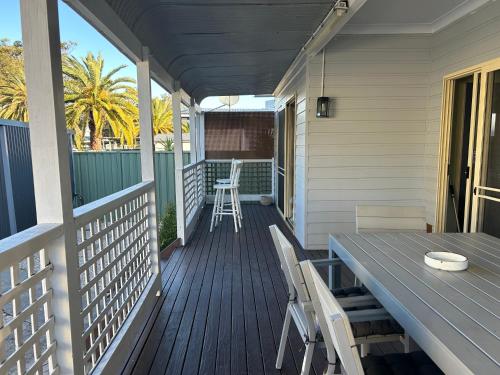 Spacious Stylish Coastal Escape in Forster