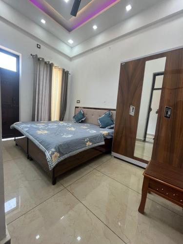 Hinaya Greens, Dera Gopipur