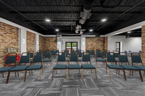 Quality Inn & Suites Ocala I-75 - 회의실/연회장