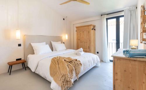 Monte Bello in Rancho Domingo