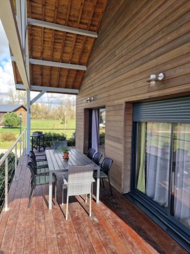 Cottage La Grenouillère (Cottage La Grenouillere) in 布爾