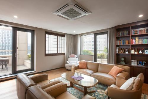The Prima Hotel Jongno Room Type - Suite
