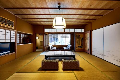 Standard quadruple bathroom