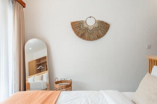 NMBR Four - New 2BR Stylish villa with private Pool & Garden, Kuta Lombok (photo 6)