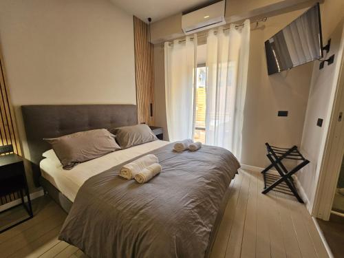 Be Your Home - Guest House Montegrappa Terrace 2