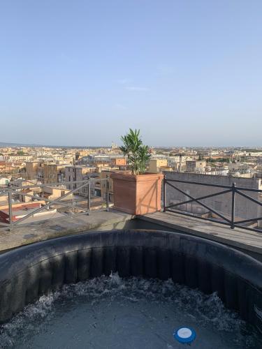 Spectacular and Cozy Loft w/Terrace, near Termini, Roma (foto 3)