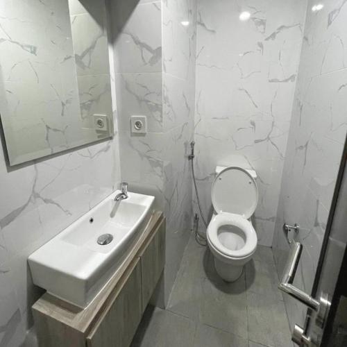 Studio in Tangerang City,Indonesia in จิโบดาส