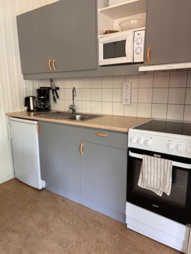 Bredsands camping och bad- Bredsandsstugor in Ryssbo