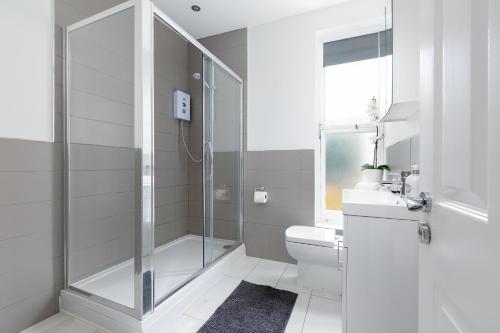Two-Bedroom Apartment image 10