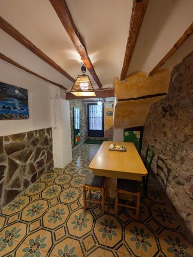 Casa rural El Mestre in Ain