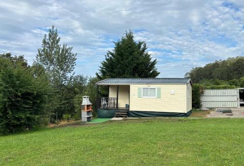 Bungalow con jardin in Hoznayo