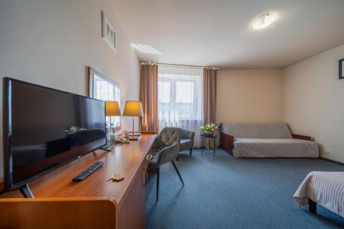 NOVA City Hotel