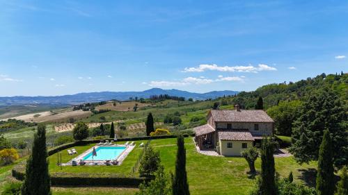 PODERE SAN LORENZO 12, Emma Villas - Tap to explore photos
