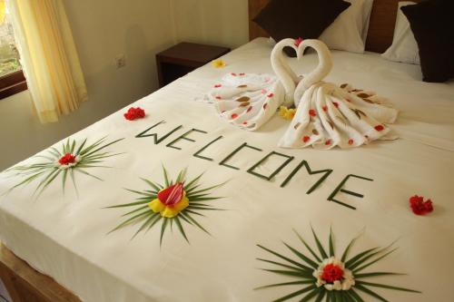 2 bedrooms, 3 beds