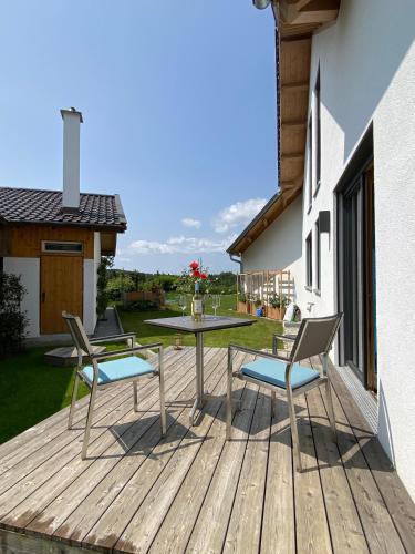 陽台/露台, NaturWohnRaum - Urlaub im Holzhaus in 伯格