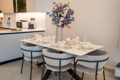 Urban Oasis 2 Bedrooms In Marina, Dubái (foto 8)