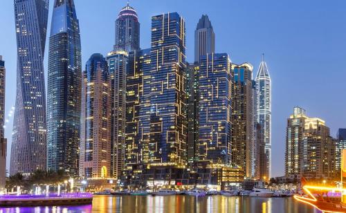 Luxury Marina Gate 3BR with Stunning Marina Views, Dubai (photo 3)