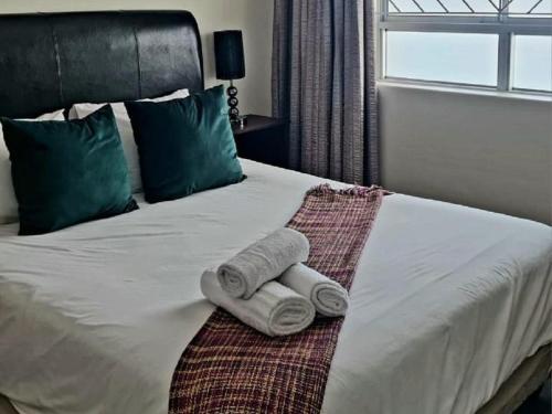 Cape Town Beachfront Accommodation in Blouberg Room Type - Luxury One-Bedroom Apartment with Sea View