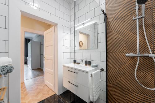 3 - room Masaryk 100m2 Apartment B Centrum Košice, Košice (foto 5)