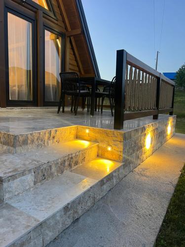 Grlo Sokolovo A-Frame Cottage - Mountain Retreat near Podgorica in Korita