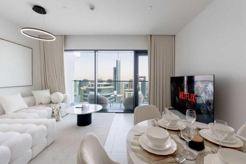 Vida Dubai Marina and Yacht Club 2 Bedroom with Full Marina Views, Dubái