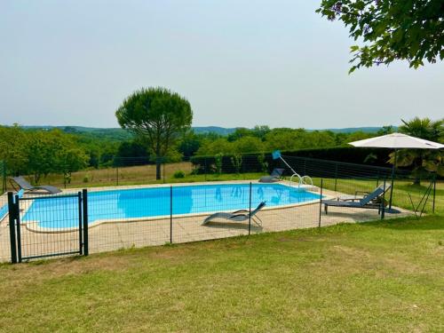 Peldbaseins, Maison de vacances in Nadaillac