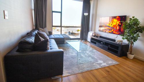 Sandton Smart Apartment Seven