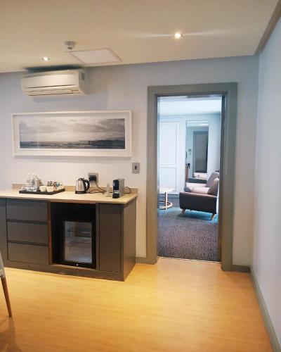 Facilities, Krystal Beach Hotel Pty Ltd in Cape Town