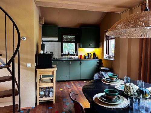 Het Boshoekje Bosweg 6 Burgh-Haamstede in โฮเคอเวค