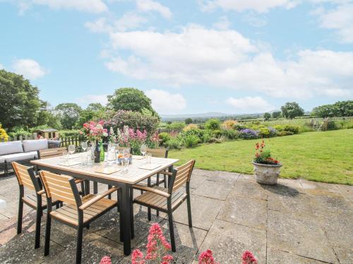 ทัศนียภาพภายนอกโรงแรม, Pear Tree Cottage in โบสถ์สเตร็ทตัน