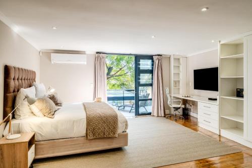 Apartment image 10