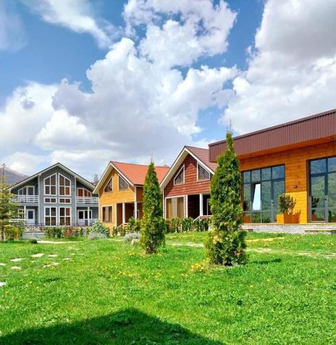 COTTAGE CHALET and TOURS in Dilijan