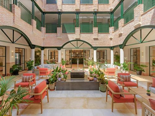 Gran Marbella Resort & Beach Club in Elviria / Artola