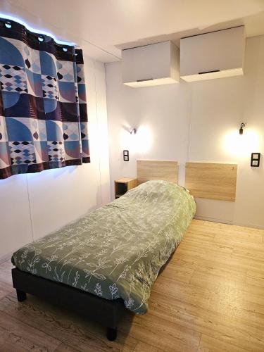 Tiny house 6A - voor Expats Ondernemers Particulieren min 7 Nachten in Galmaarden