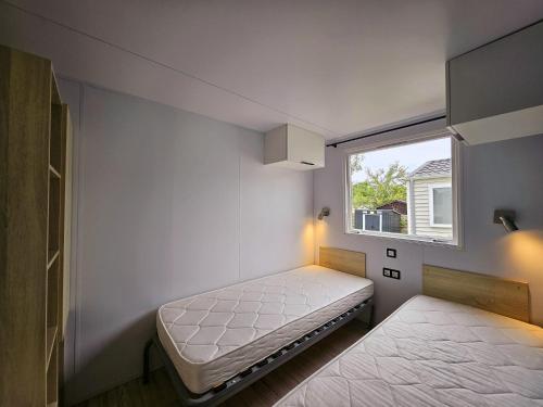 Tiny house 6A - voor Expats Ondernemers Particulieren min 7 Nachten in Galmaarden