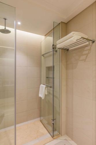 Executive Room with Lounge Access image 1