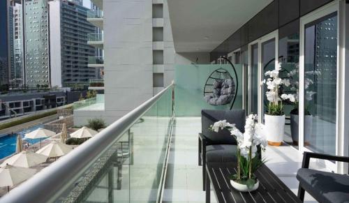 Business Bay 2 Bedroom with Burj Khalifa Views, Дубай (фото 8)