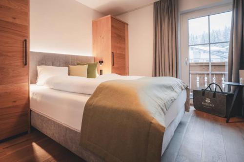 2 bedrooms, 4 beds