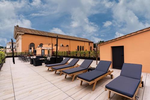 Hotel Ottaviano Augusto near Embassy of the Philippines