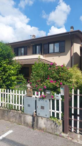 Delizioso appartamento sul lago - Casa Marina in Spinone Al Lago