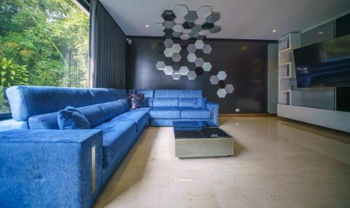 Luxury Mansion 8 Bed, Heated Pool, Jacuzzi & Gym, Medellín (fotografie 9)