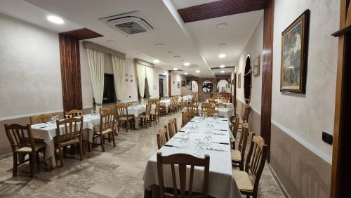 Ресторан, Hotel La Vecchia Quercia in Cerreto Sannita