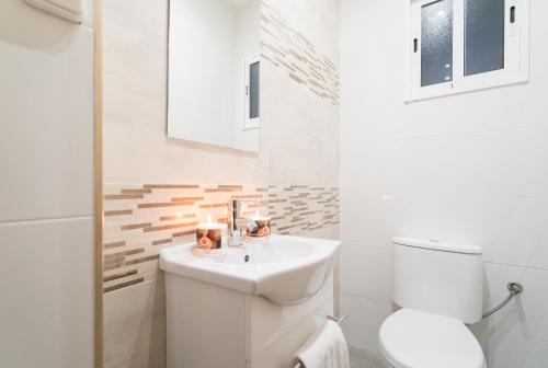 Classic Apartment image 10