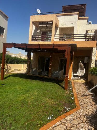 فيلا الفادي في الساحل الشمالي ديمورا للعائلات Villa alfady north cost dimora – khách sạn tại El-Hamam