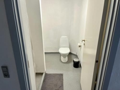 Bany, Central and Spacious Apartment for 3 in Hornslet