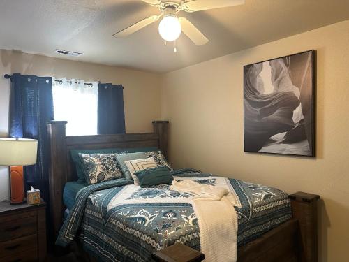 . Entire 4br and 2ba at center of Downtown