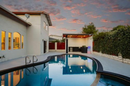 Designer Project| Heated Pool & Spa - 9mins to MDR, Los Angeles