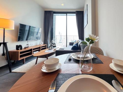 Urban Chic Living - 1BR - Ultra Fast WiFi - BTS Asoke, Bangkok (foto 6)
