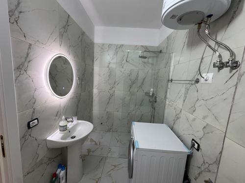 Flat in Orikum Beach, Orikum (Foto 9)