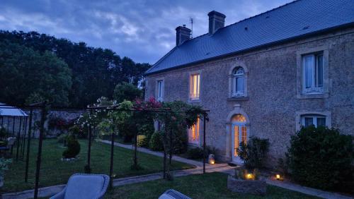 Domaine Aux Léopards Normands (Domaine Aux Leopards Normands) in Mandeville-en-Bessin
